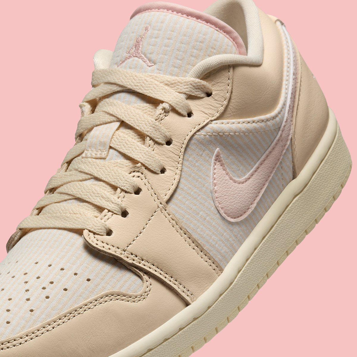 on Official Images of the Брендовые кроссовки nike air jordan 1 zoom fearless Low Lucky Green Linen Release Date 1