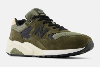 The New Balance 580 Legends Continues Its Comeback With Fohoop Green Suedes