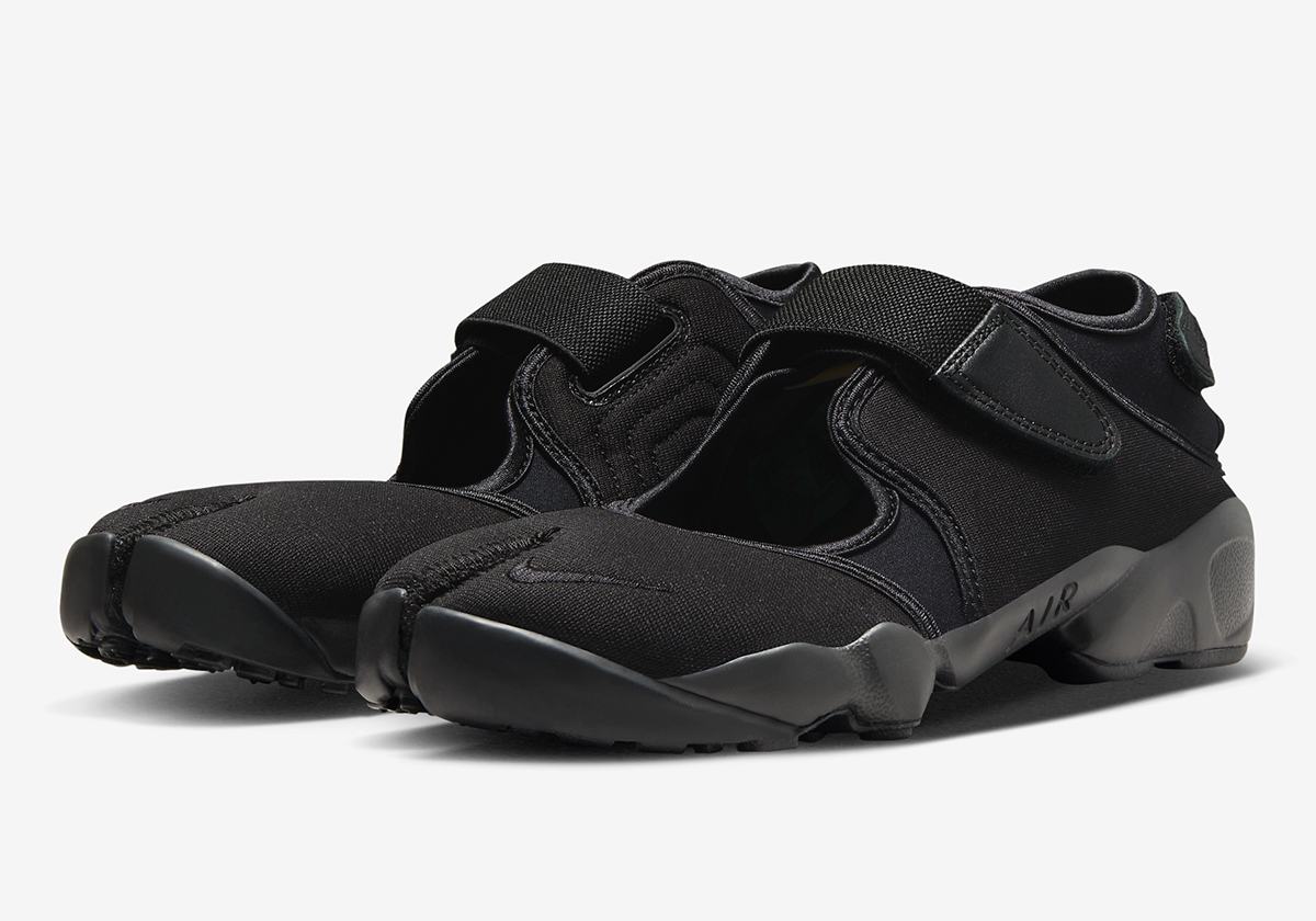 Fashion Girlies Rejoice: The Nike Air Rift Arrives In All Black ...