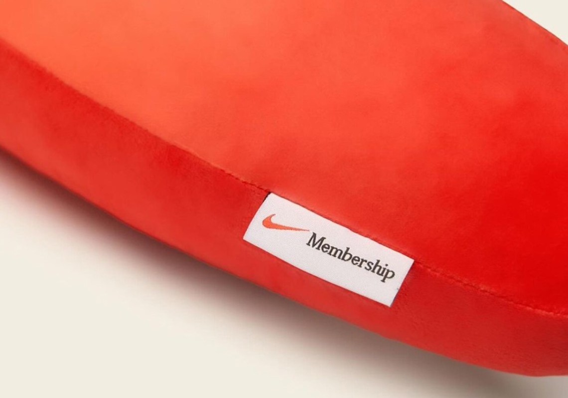 Nike Swoosh Pillow Birthday Gift | SneakerNews.com