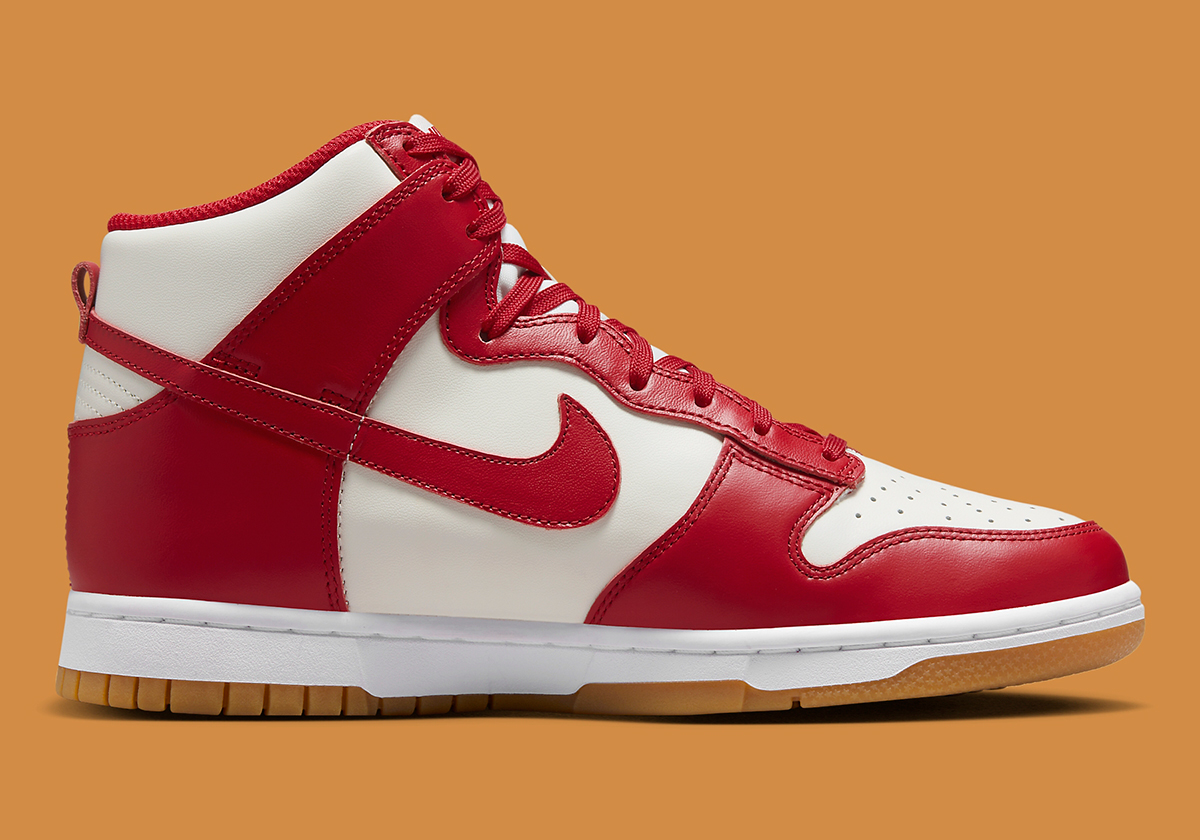 Nike Dunk High WMNS 