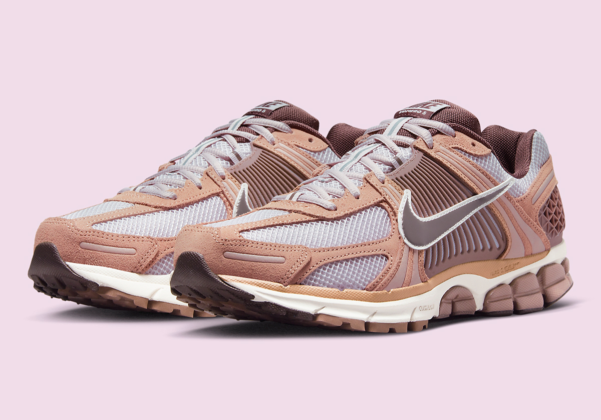 The Nike Zoom Vomero 5 Continues Its Run In Earth Tones