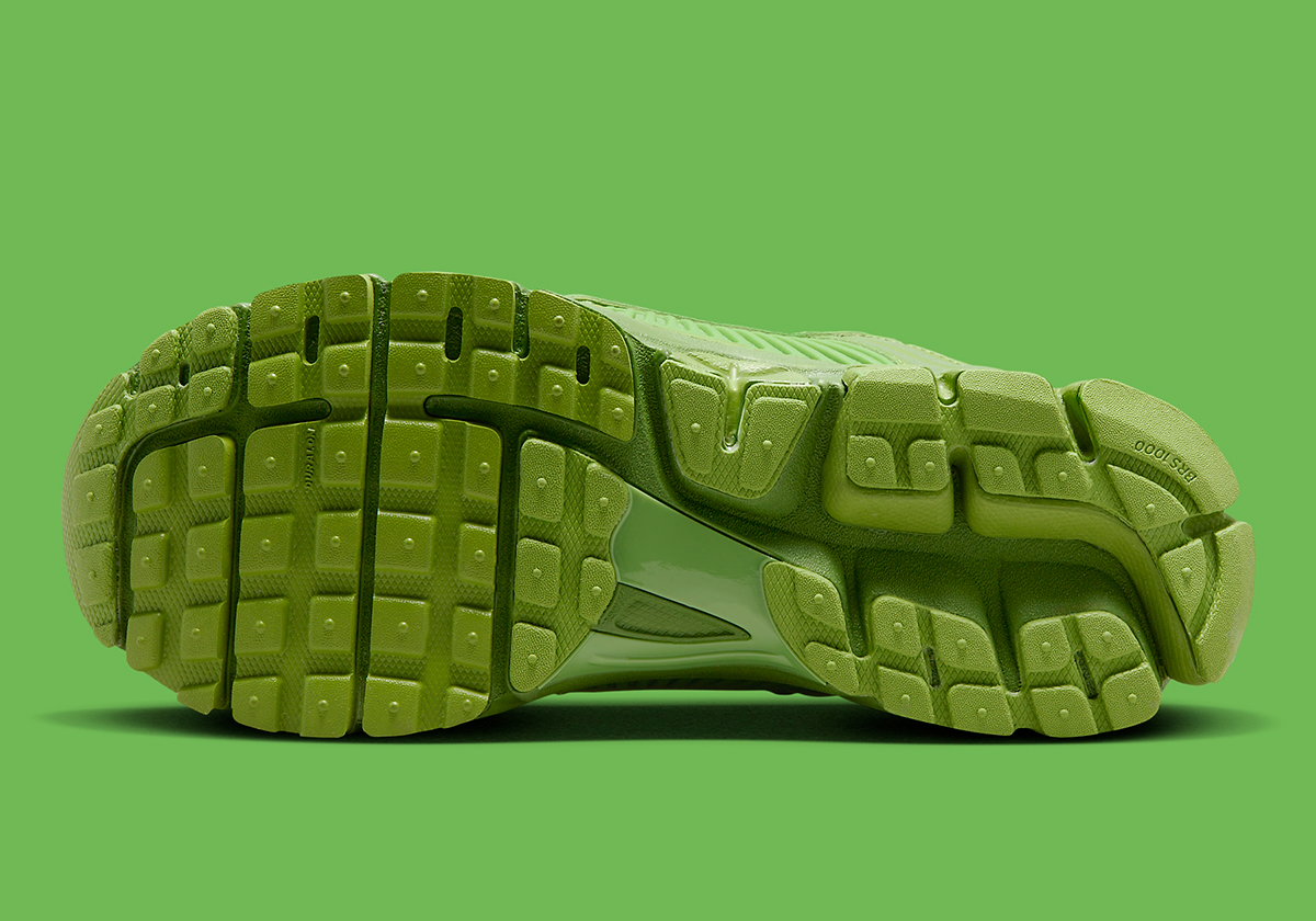 Nike Zoom Vomero 5 Moss Green Fq7079 300 4