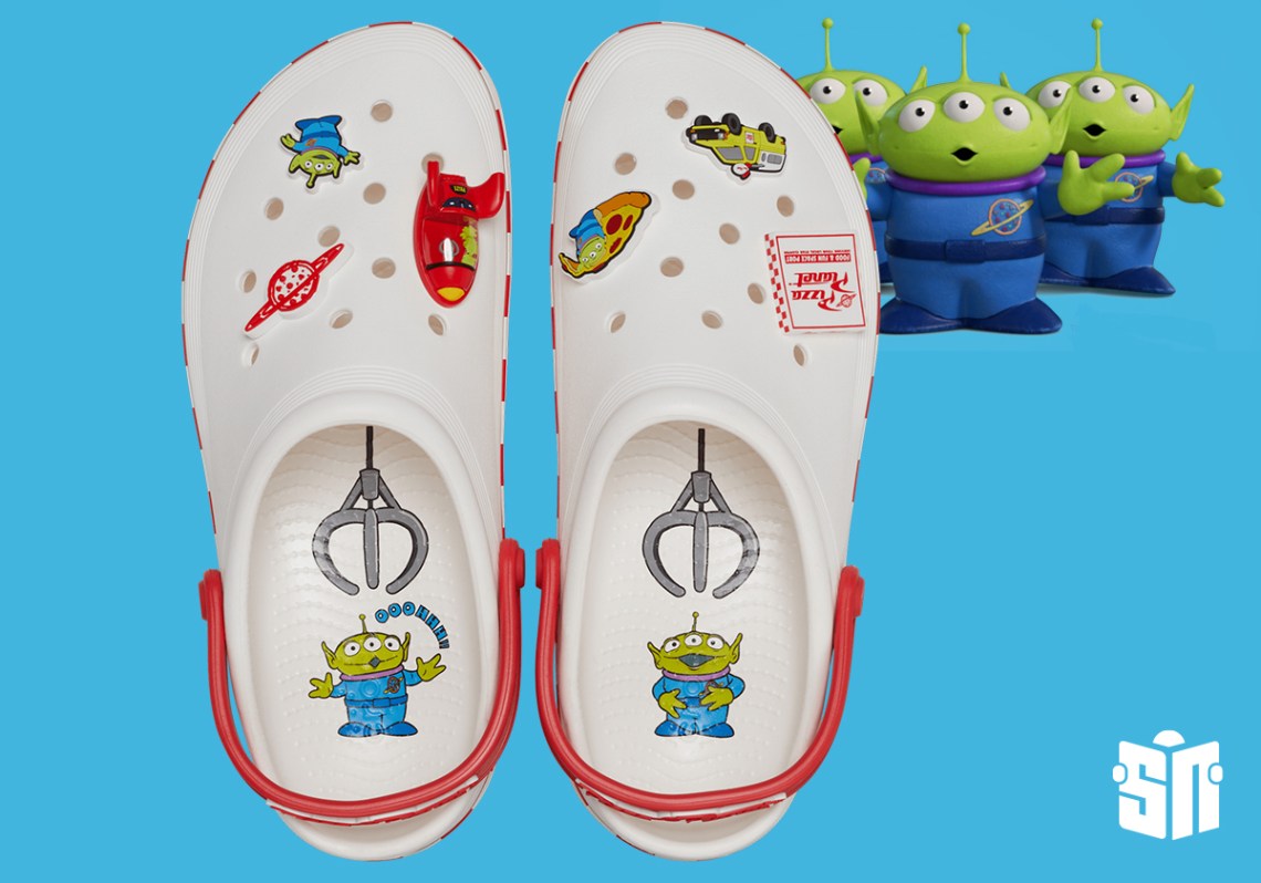 Toy Story Crocs Pizza Planet 1