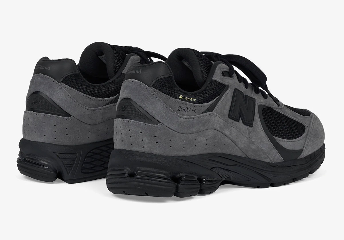 New Balance s R Surfaces in a Smooth Rain Cloud Look