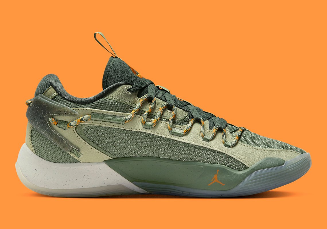 Jordan Luka 2 Cave Olive Aura Mens Basketball Shoes Jordan Luka 2 - Olive Aura/Vivid Orange/Oil Green - Trainers  main image 3