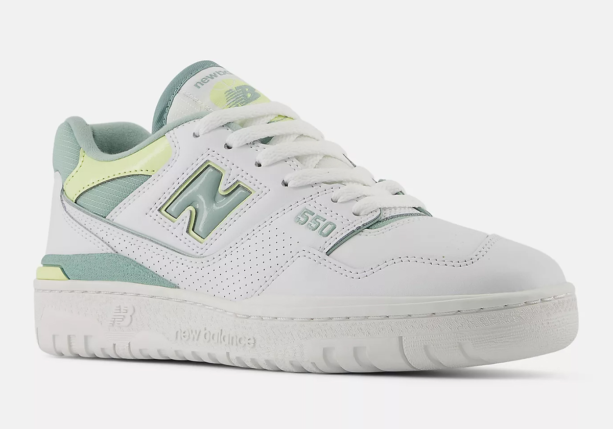 Spring Comes Early For The "Salt Marsh" New Balance 550