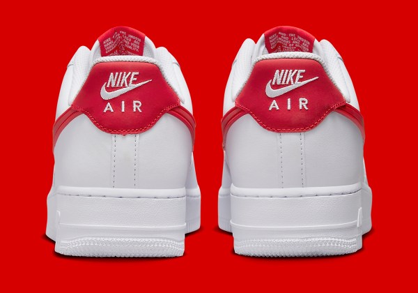The Nike Air Force 1 Low Wears Red 
