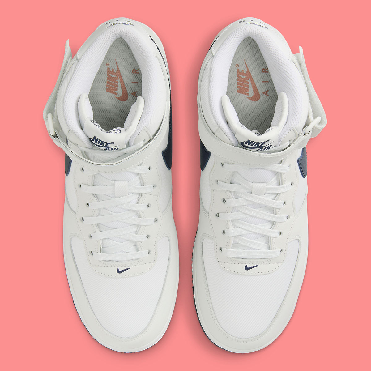 Une collection sacai x Nike New Cortez en approche Mid Summit White Obsidian Pink Fb8879 100 4
