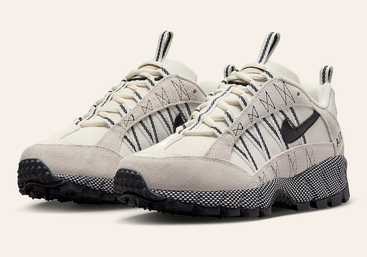 nike shox wholesale Air chinese food market Goes Monochrome In “Pale Ivory”