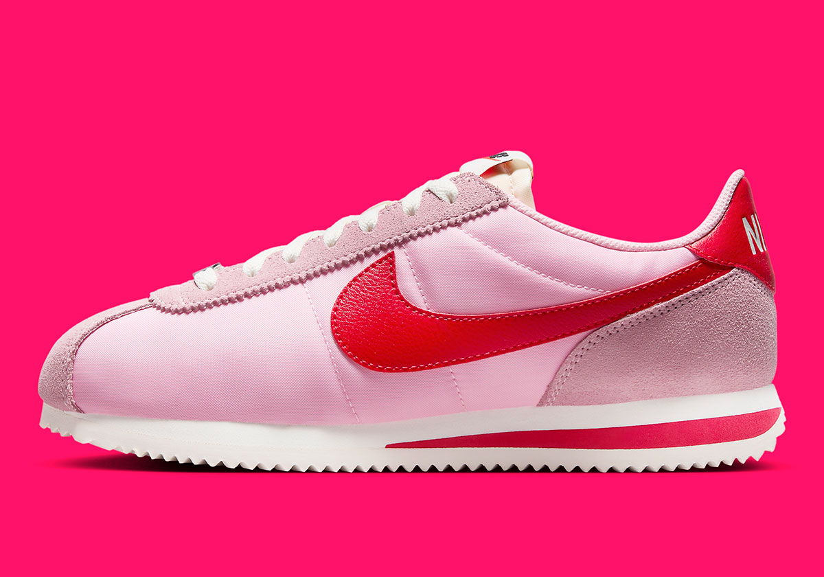 Nike Cortez Womens Medium Soft Pink Fire Red Hf9994 600 4