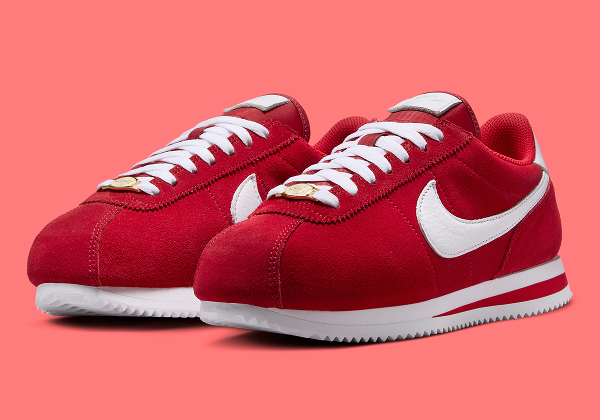 A Women's-Only Nike Cortez Joins The Valentine Slate