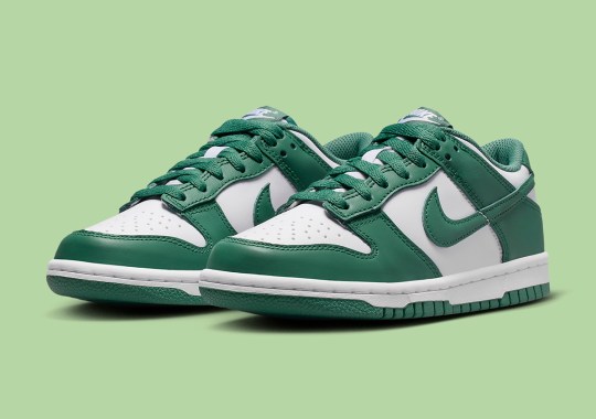 “Spruce Green” Stands Out On A GS Nike Dunk Low