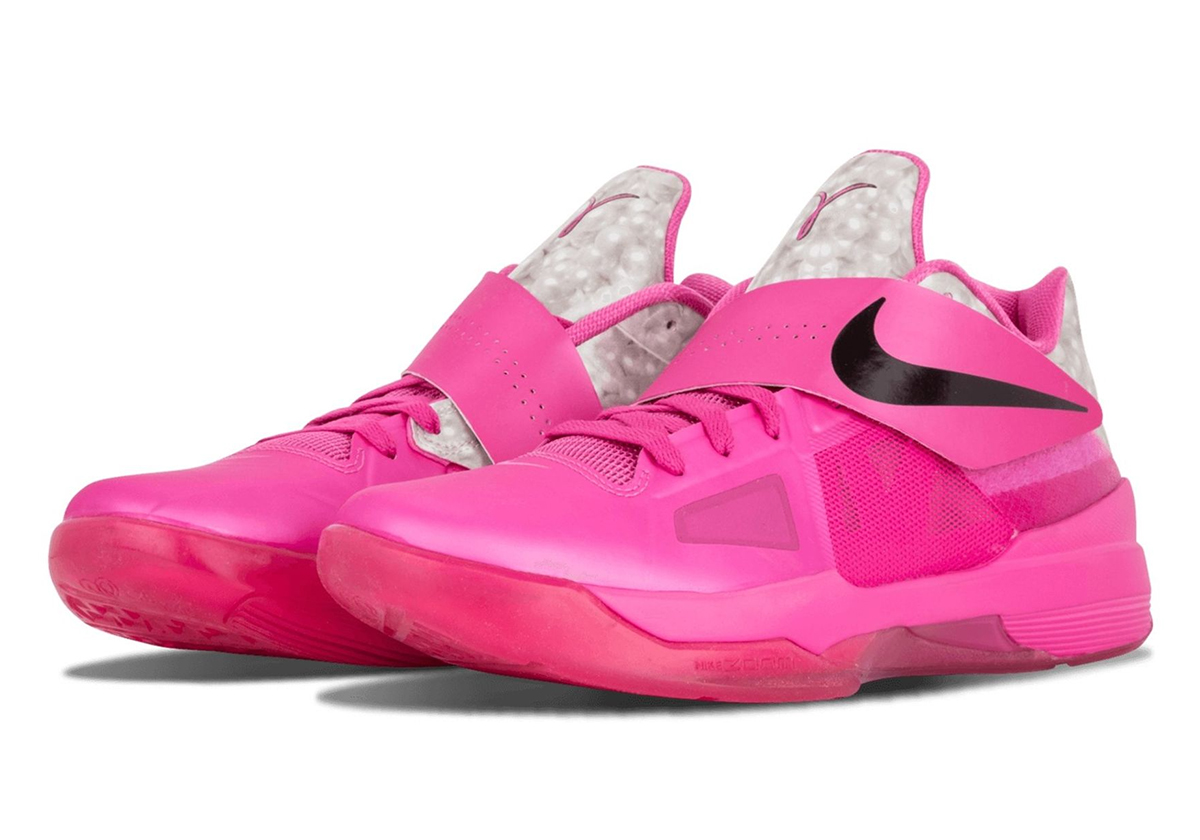 Nike KD 4 “Aunt Pearl” Returns Holiday 2024