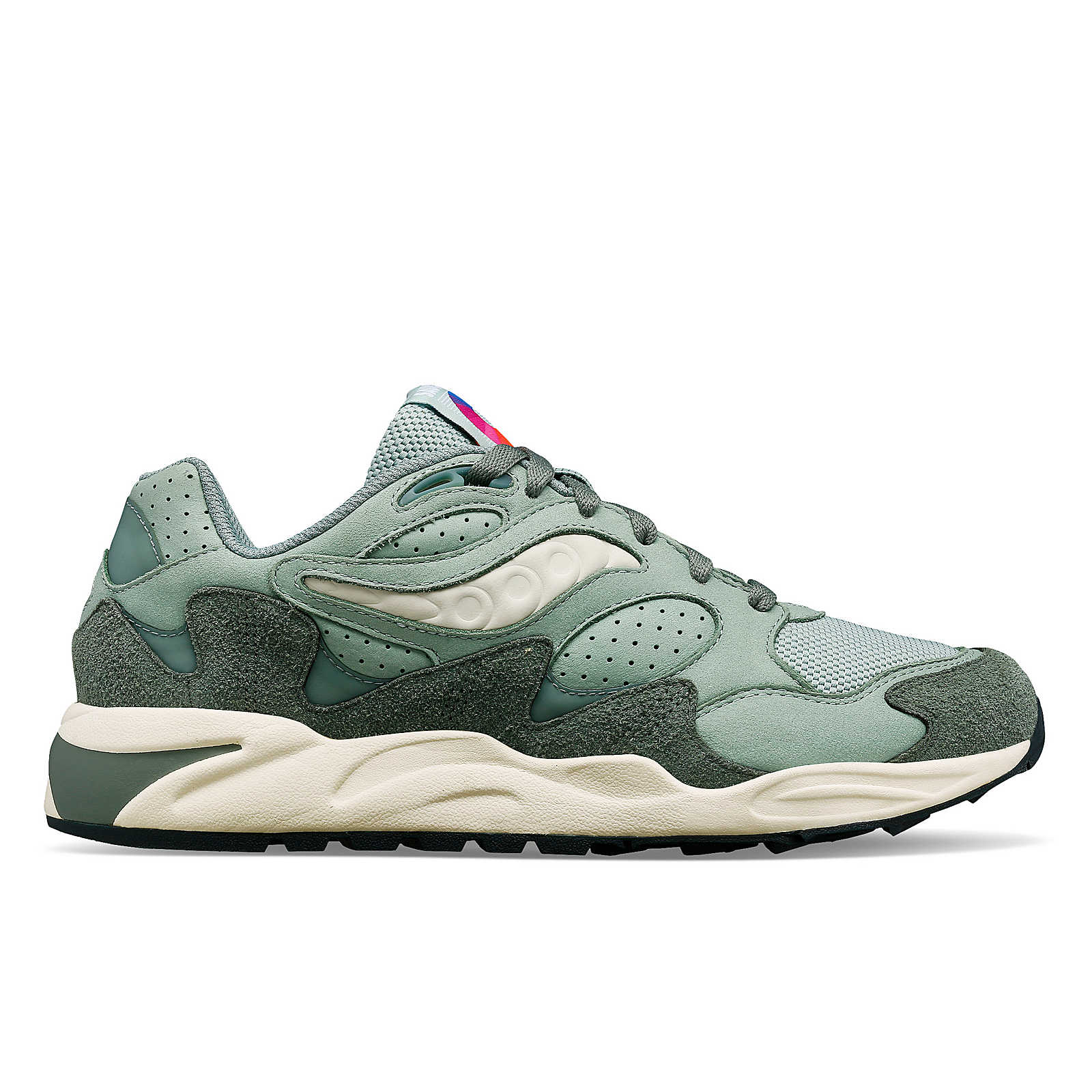 Last month END and s10681-20 Saucony dropped the White Noise Chromatic Sage 3