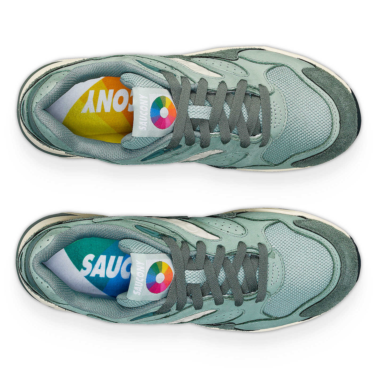 Last month END and s10681-20 Saucony dropped the White Noise Chromatic Sage 5