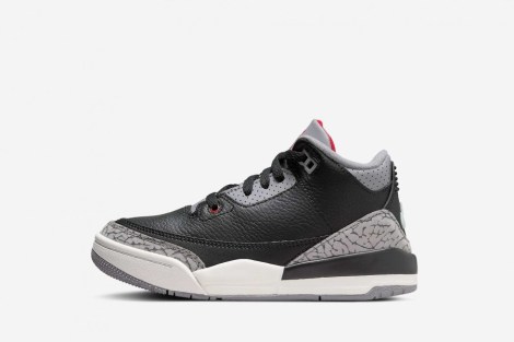 Air Jordan 3 "Black Cement"