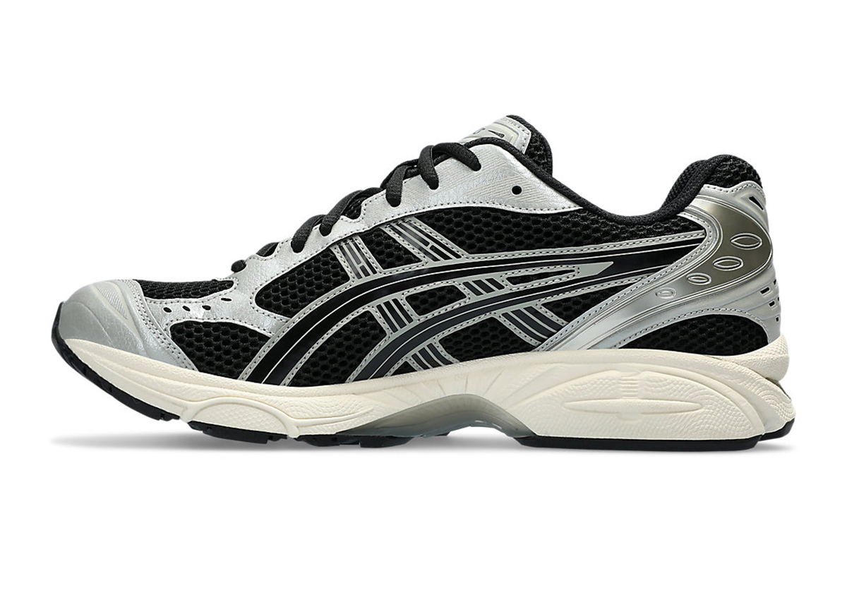 Quick Facts about the Asics Gel Saga 14 Black Seal Grey 1201a019 005 4