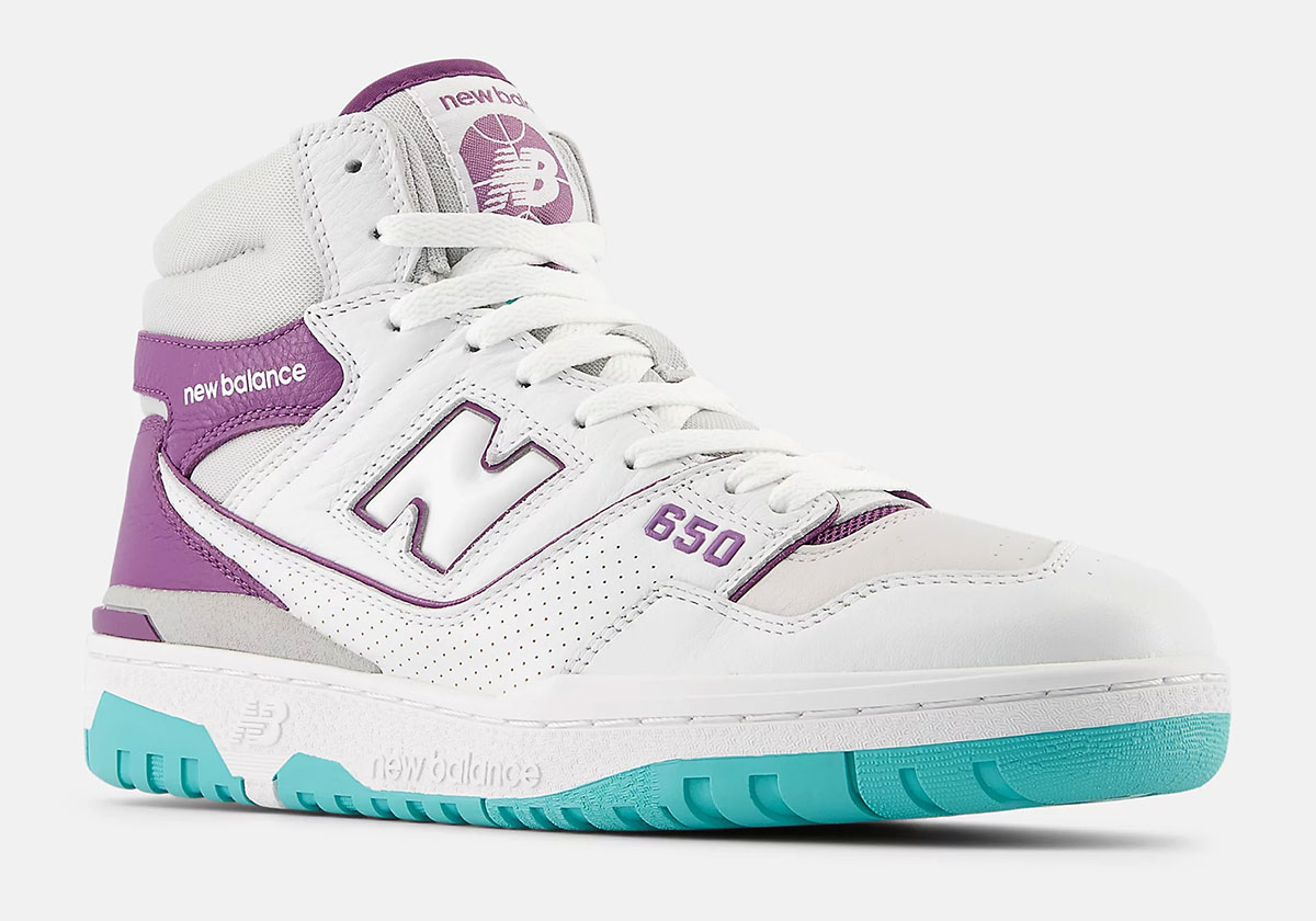 A Charlotte Hornets Uniform Slides Onto The New Balance Mujer 460v3 in Negro Gris