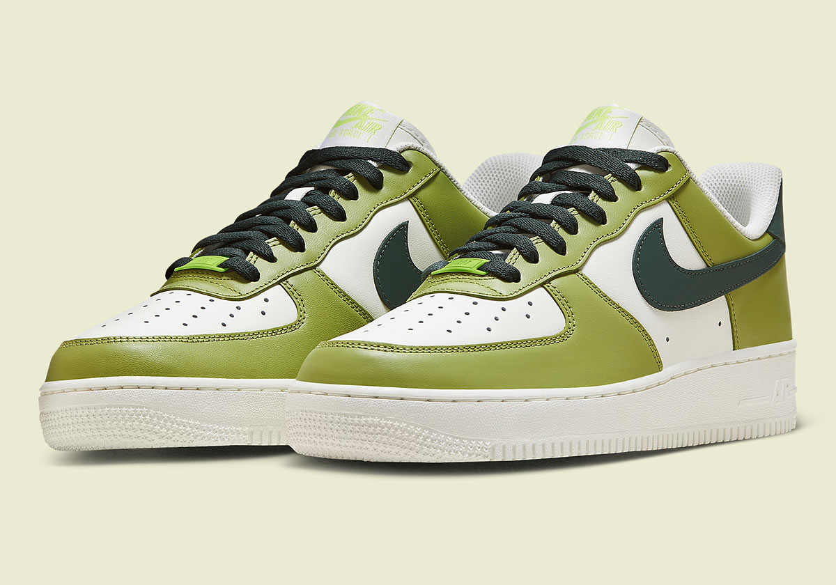 The Nike Air Force 1 Picks “Green Apple” For Its Next Installment