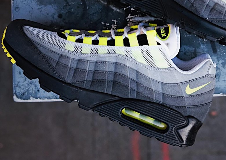 nike air max 110 neon