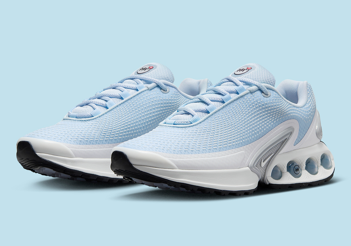 First Look At The Women's Nike Air Max Dn "Half Blue"