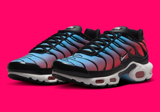 The Nike inside Air Max Plus Embraces “Firecracker” Coloring In Pink/Blue