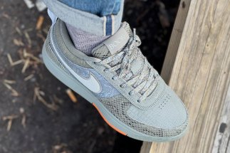 On-Foot Look At The Nike Max Book 1 “Hike”