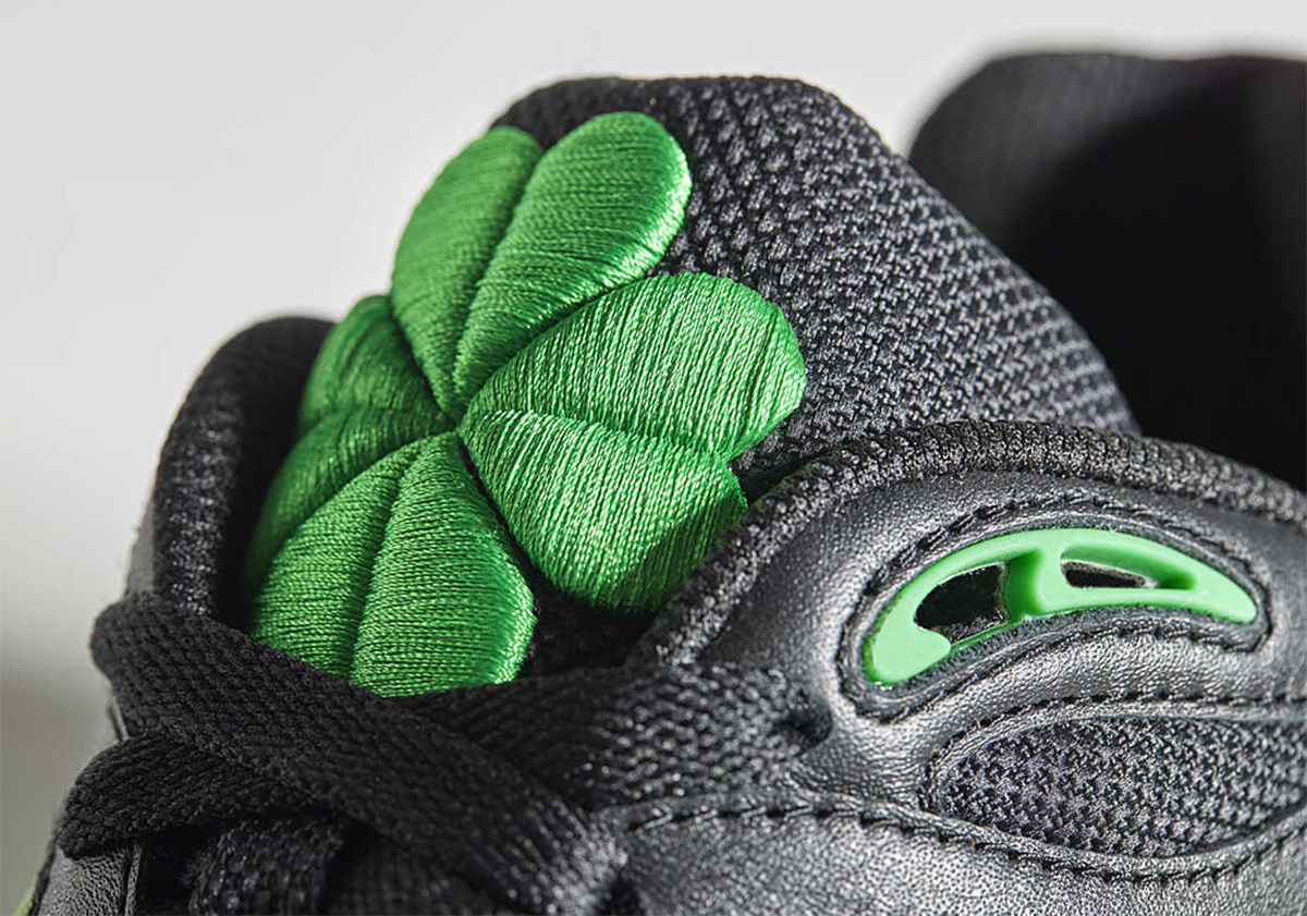 Saucony Saucony Originals will once again join hands with Feature to unveil the Shamrock S70800 1 3
