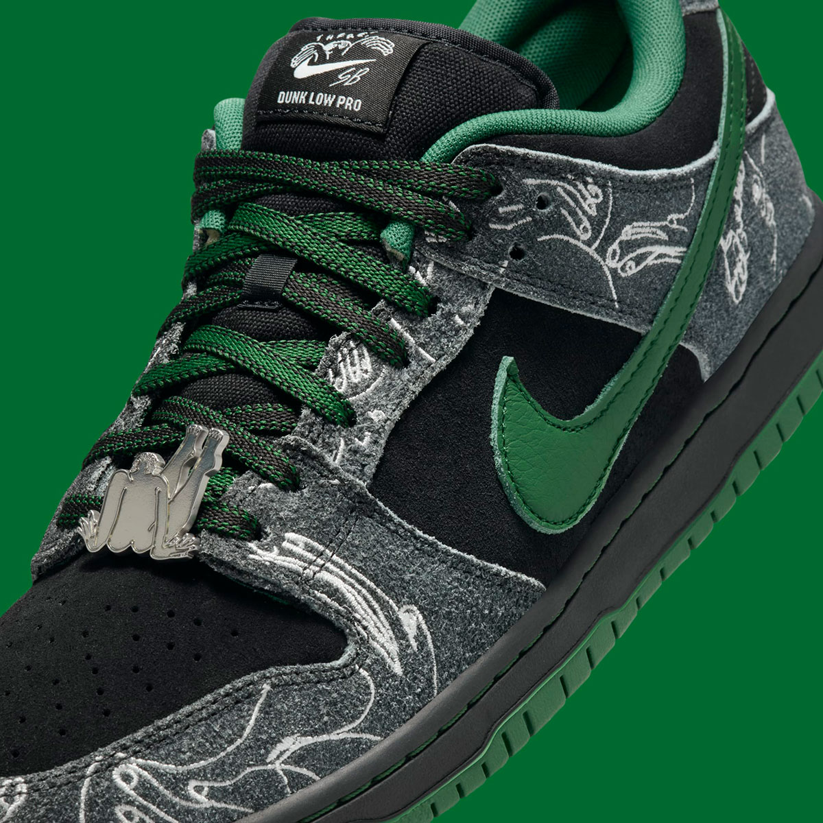 There Skateboards Nike Sb Dunk Low Hf7743 001 Release Date 1