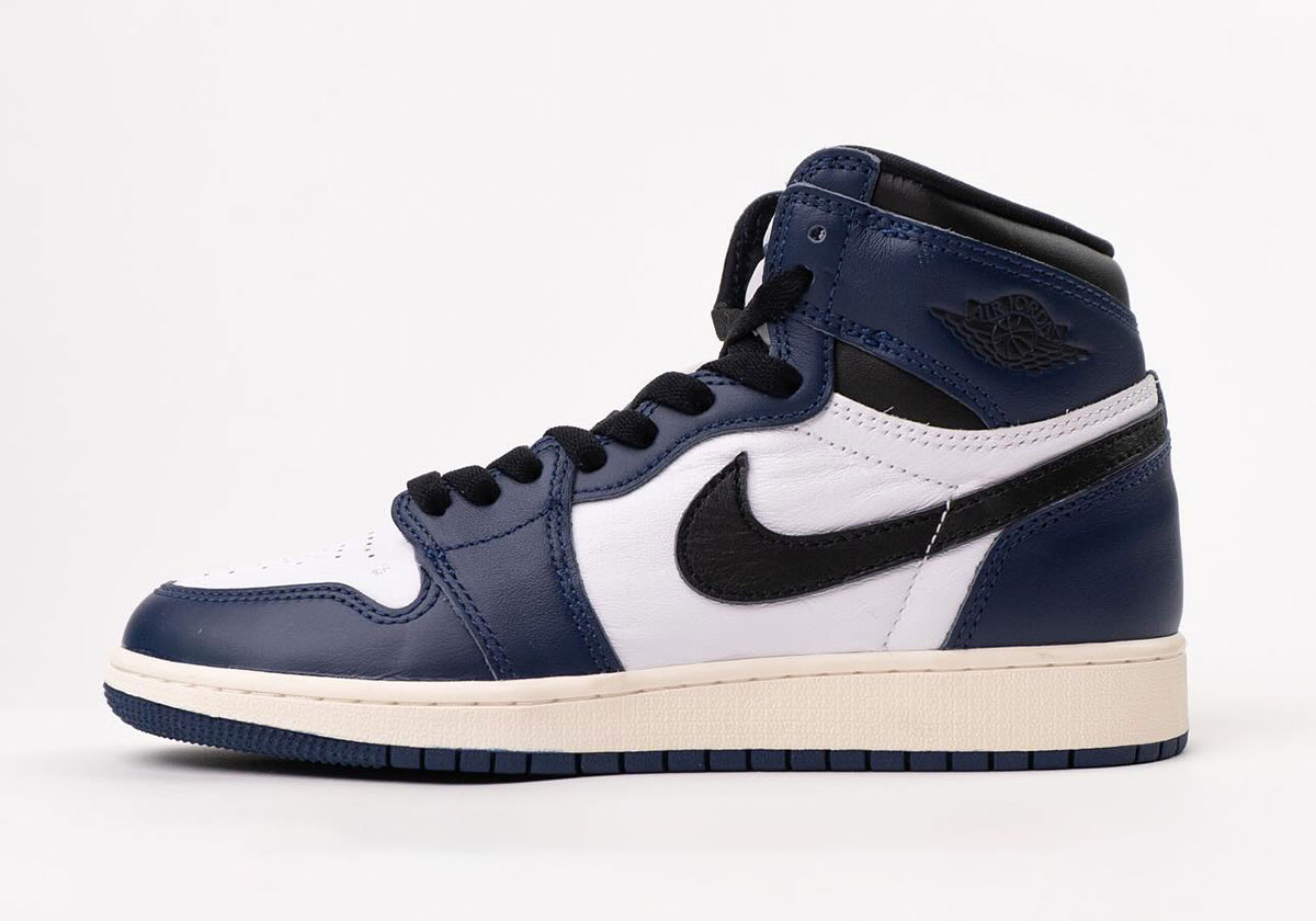 Do you really know the history of the Air Jordan Selection 1 Retro High Og Midnight Navy Dz5485 401 4