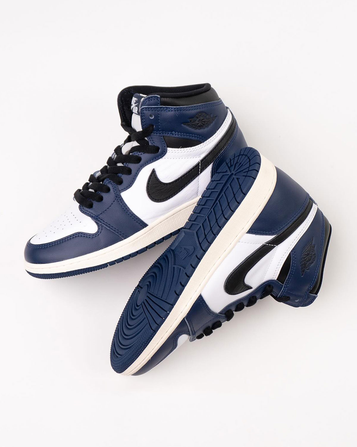 Do you really know the history of the Air Jordan Selection 1 Retro High Og Midnight Navy Dz5485 401 7