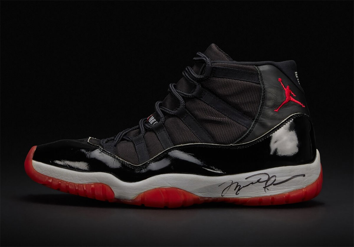 Air Jordan 11 Game Worn Autographed Shoes 1996 Finals Auction 2