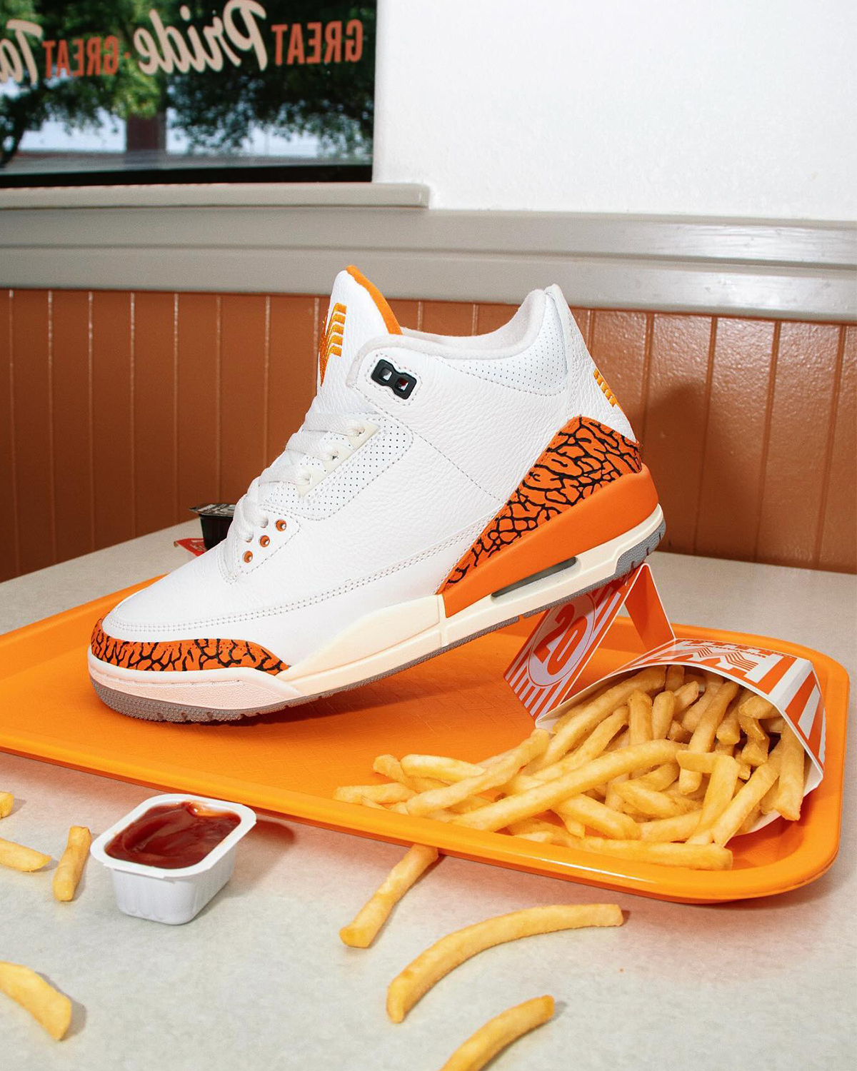 Air Jordan Nike AJ Future Volt Whataburger Customs 2