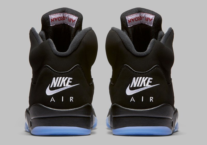 Air Jordan 5 “Black Metallic Reimagined" 2025 | SneakerNews.com