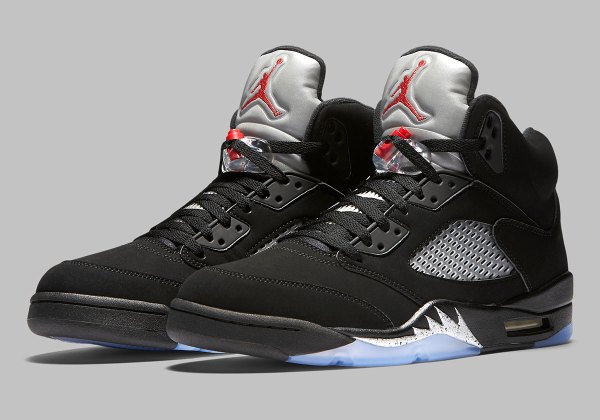 Air Jordan 5 “Black Metallic Reimagined" 2025 | SneakerNews.com