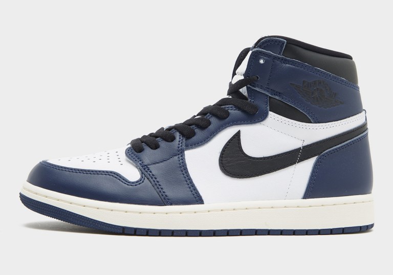 Air Jordan 1 Retro Mid Nouveau Midnight Navy 629151-401 Men\'s Sneakers 9.5 Size 8 - Air Jordan 1 Retro Mid Nouveau for sale online | eBay main image 3