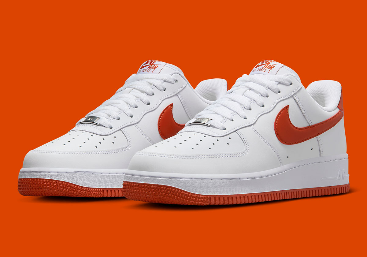 Nike Adds “Cosmic Clay” Accents To The Air Force 1 Low