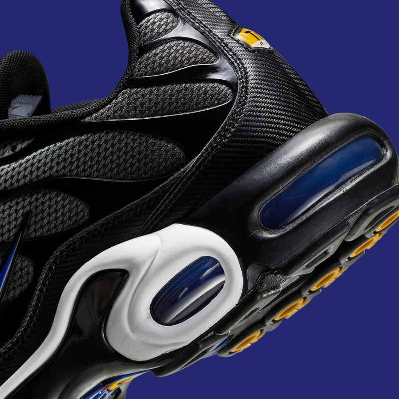 mens black and blue nike air max
