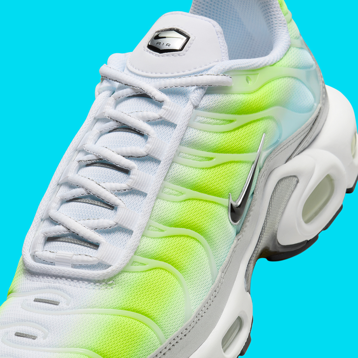 Nike Air Penny 5 on Nice Kicks Silver Neon Aquarius Blue Hj9574 100 2