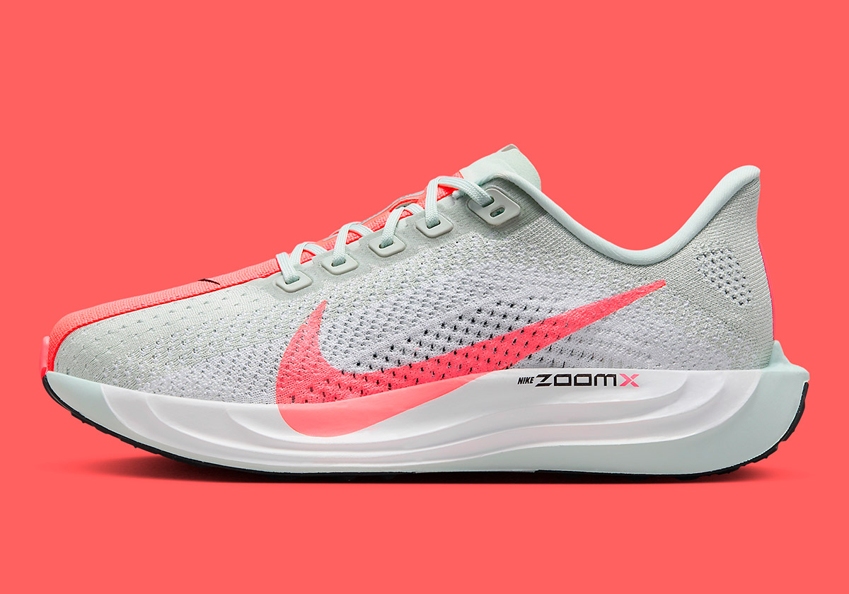 Nike Pegasus Plus 2024 Release Date | SneakerNews.com