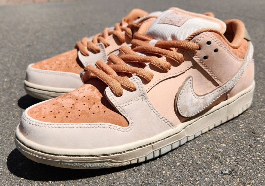 Detailed Images Of The nike White The SB Dunk Low "Trocadéro Gardens"