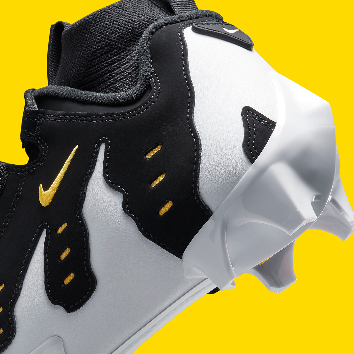 womens nike turf cleats