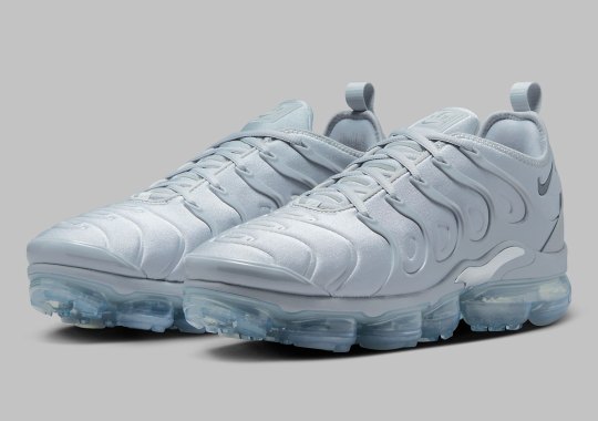 The Nike flyer Vapormax Plus “Triple Grey” Is Available Now