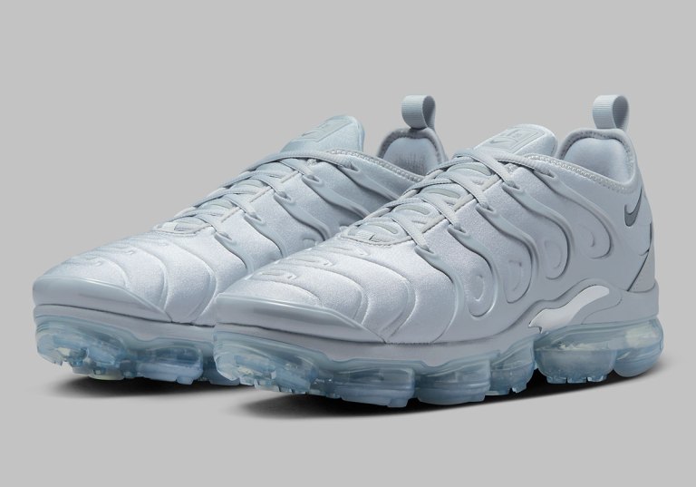 Nike Vapormax Plus  display picture 3