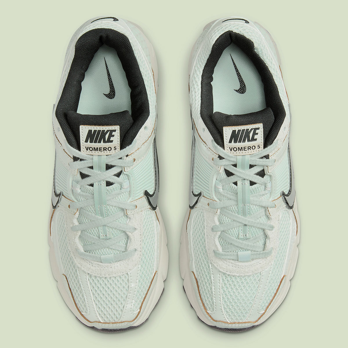 Nike Nike IinternationaReimagined LTR PRM 705279-002 Light Silver Chrome Light Bone Black Fn6742 001 2