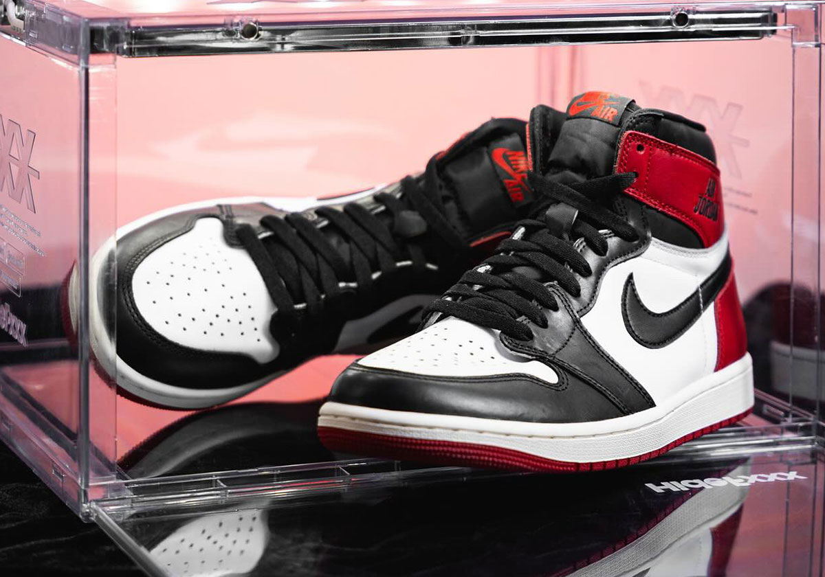 Air Jordan 1 Black Toe Reimagined Dz5485 061 Release Date 7