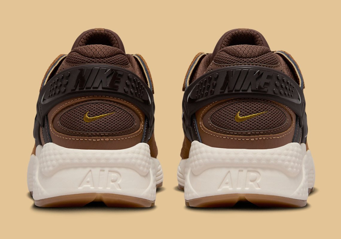 Nike Air Huarache Runner  display picture 2