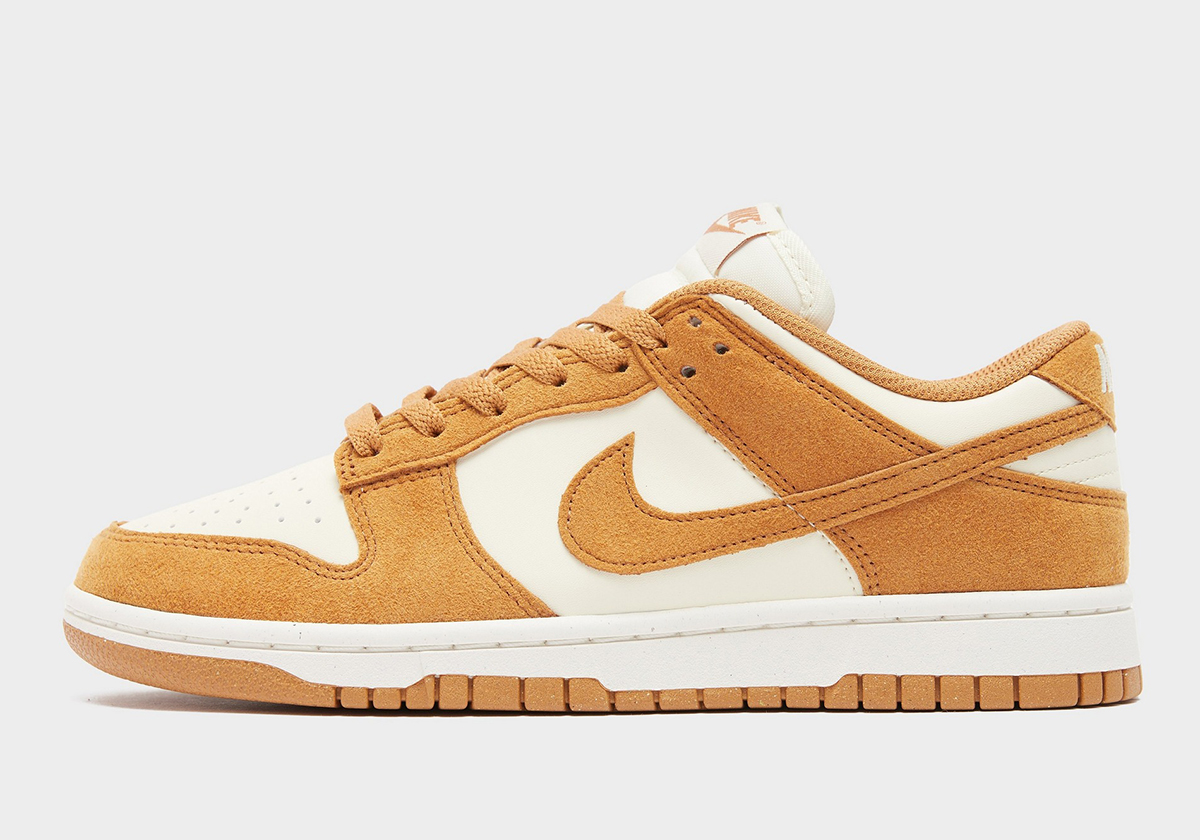 Nike Dunk Low Next Nature Gold Suede 6