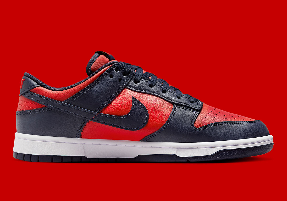 mens nike dunk low university red